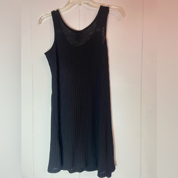 J Valdini Black sleeveless scoop neck summer lightweight tank dress small - Picture 2 of 4